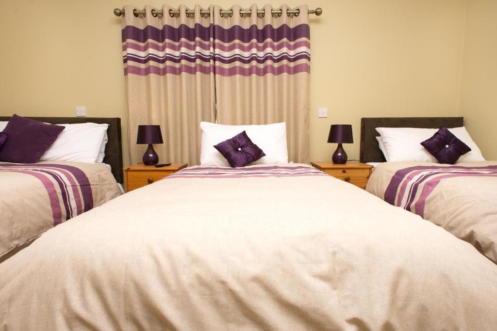 Larkin'S Pub, Restaurant, And B&B Milltown (Kerry) Quarto foto