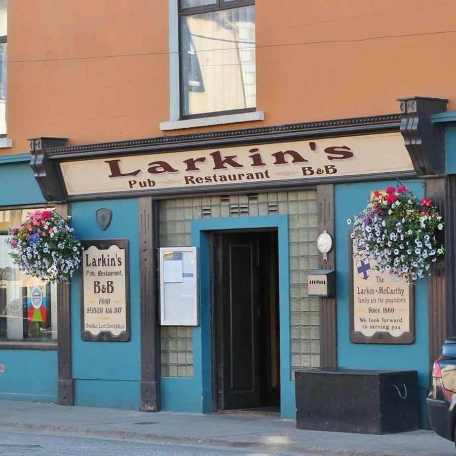 Larkin'S Pub, Restaurant, And B&B Milltown (Kerry) Exterior foto